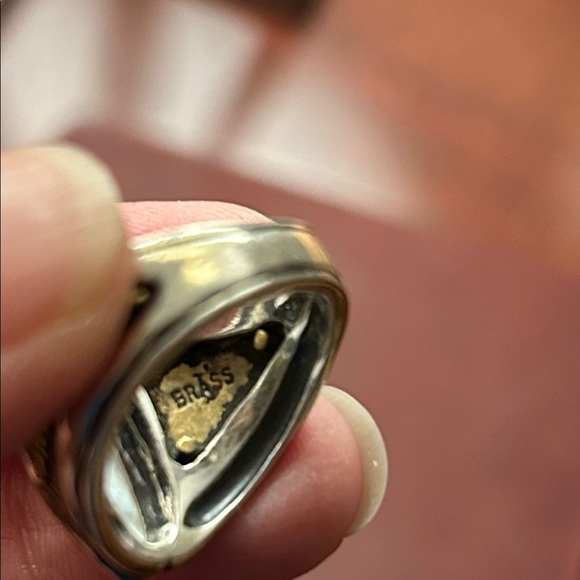 Silver and Brass Ring with Mother of Pearl - size 7 - Picture 8 of 11